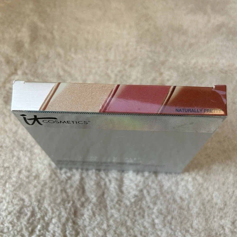 IT Cosmetics CC+ Radiance Vitality Brightening CREME Disc, Naturally Pretty, NEW